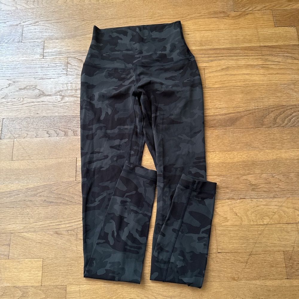 Lululemon Green Camo Align Pant Size 2